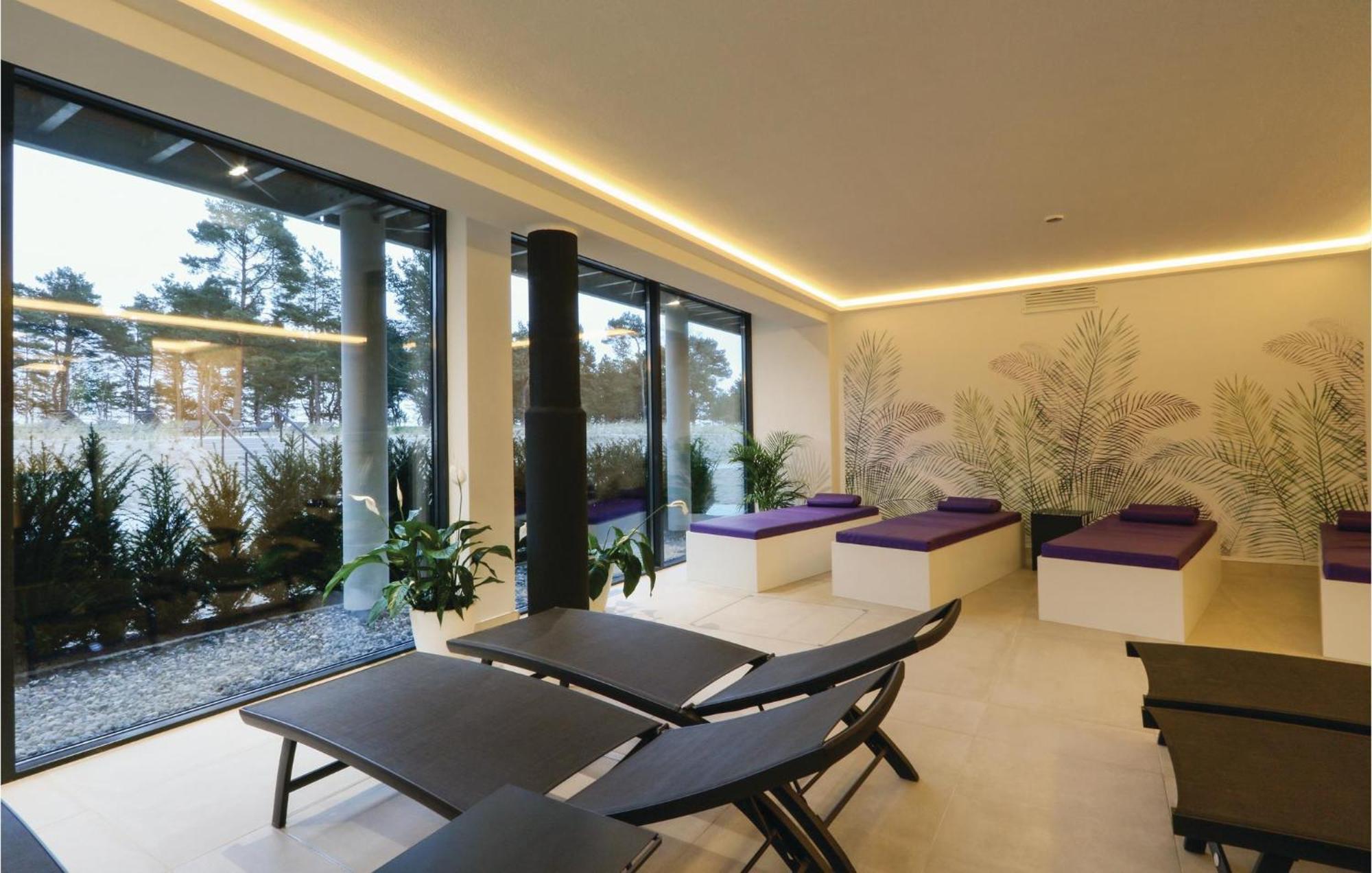 Junior Apartment *
